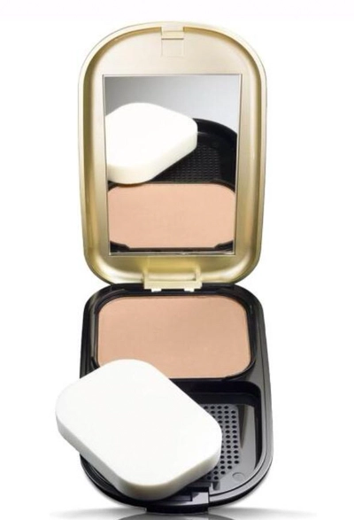 Max Factor Facefinity Compact Foundation - 03 Natural - 0.4 oz Foundation SPF 15-0