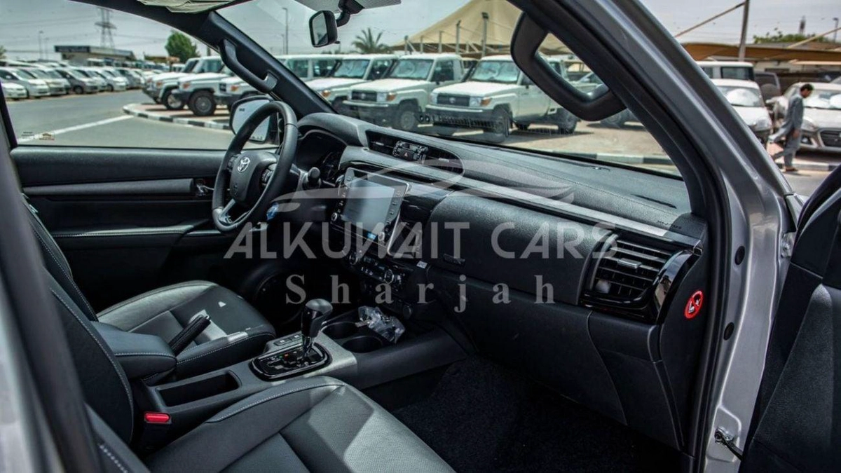 Toyota Hilux DC Adventure 2.8D AT 4×4 MY2024-12-0