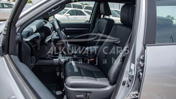 Toyota Hilux DC Adventure 2.8D AT 4×4 MY2024
