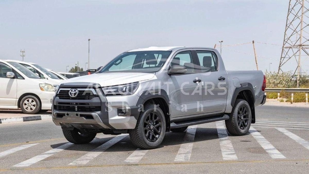 Toyota Hilux DC Adventure 2.8D AT 4×4 MY2024-2-0