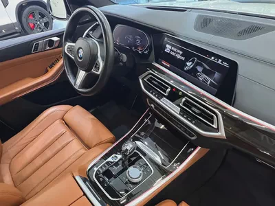 !! 2022 !! BMW X5 | xDrive40i M Sport | GCC | Full Service History-11
