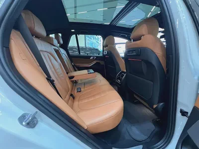 !! 2022 !! BMW X5 | xDrive40i M Sport | GCC | Full Service History-16