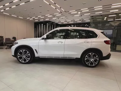 !! 2022 !! BMW X5 | xDrive40i M Sport | GCC | Full Service History-6