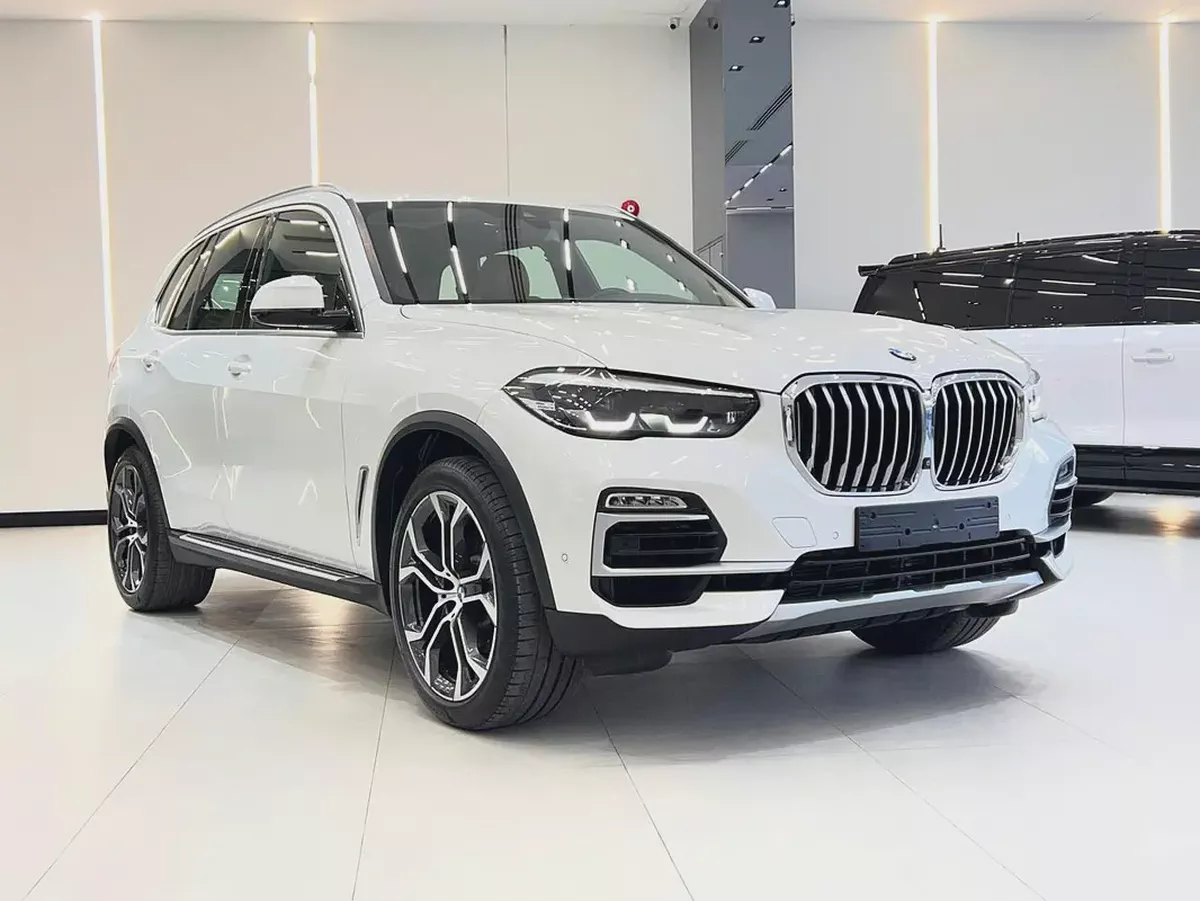 !! 2022 !! BMW X5 | xDrive40i M Sport | GCC | Full Service History