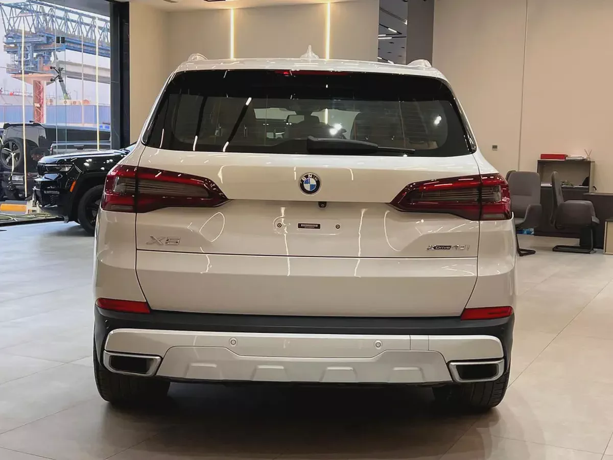 !! 2022 !! BMW X5 | xDrive40i M Sport | GCC | Full Service History-5-5
