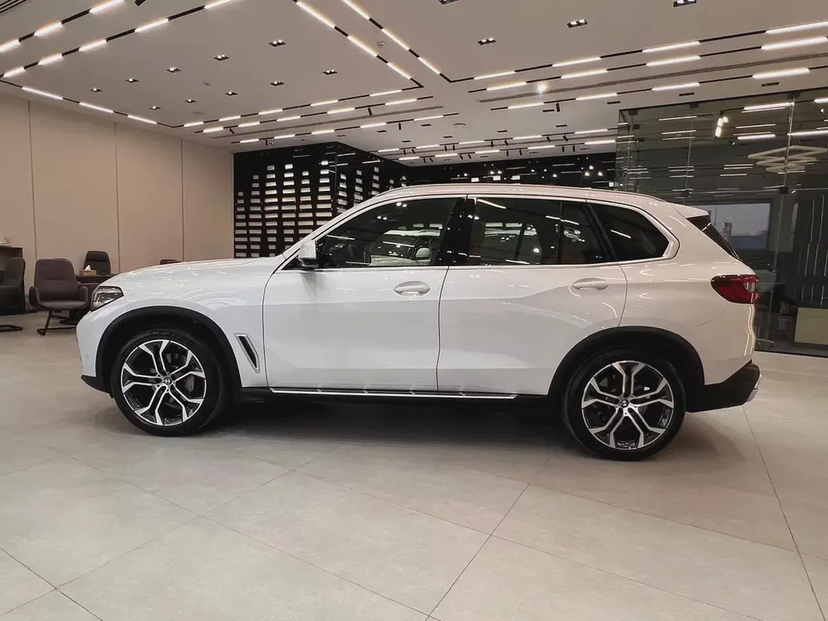 !! 2022 !! BMW X5 | xDrive40i M Sport | GCC | Full Service History-6-6