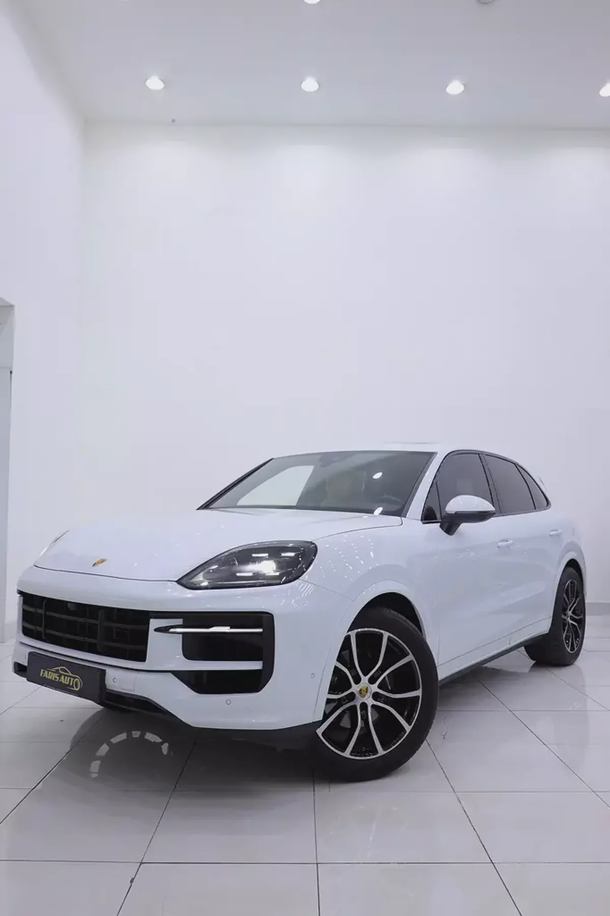 PORSCHE CAYENNE GCC 2024 CARBON PACKAGE + WARRANTY UNTILL 2028