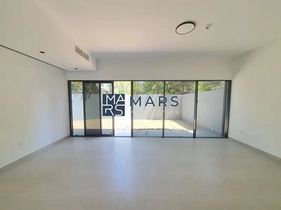 Brand New l Corner 3BHK In Masaar l First Living-6