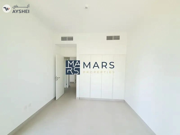 Brand New l Corner 3BHK In Masaar l First Living