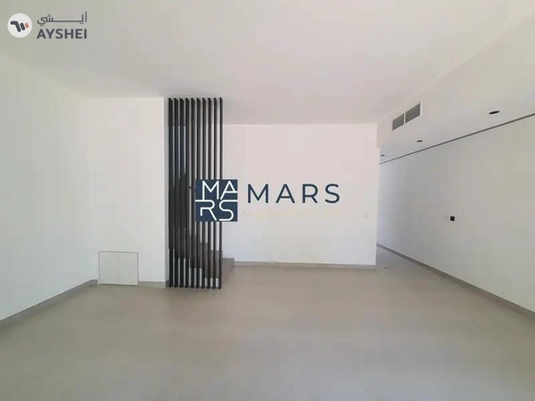 Brand New l Corner 3BHK In Masaar l First Living