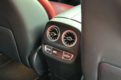 Mercedes-Benz GL 63 AMG Mercedes G63 4.0L V8 AT-5