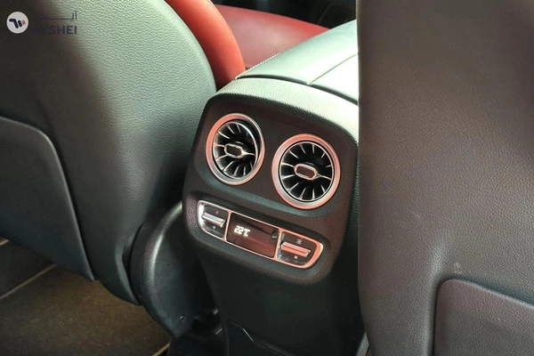 Mercedes-Benz GL 63 AMG Mercedes G63 4.0L V8 AT