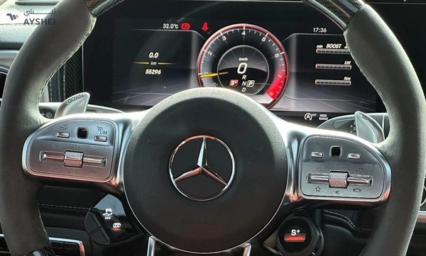 Mercedes-Benz GL 63 AMG Mercedes G63 4.0L V8 AT