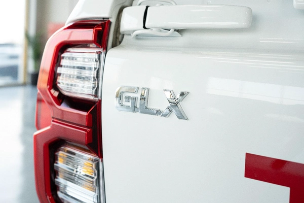 TOYOTA HILUX 2.7 Automatic 4WD 2024 GCC