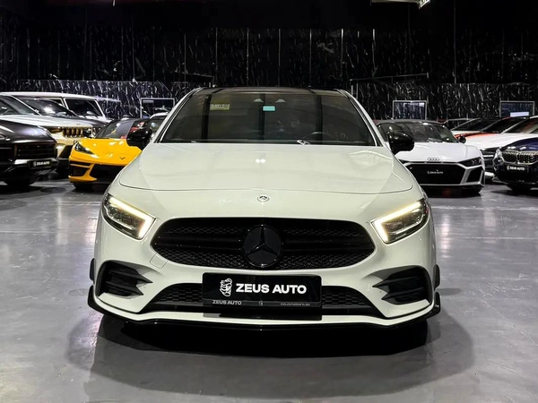 2022 Mercedes-Benz A 35 AMG 4MATIC | GCC Specs | Full Service History