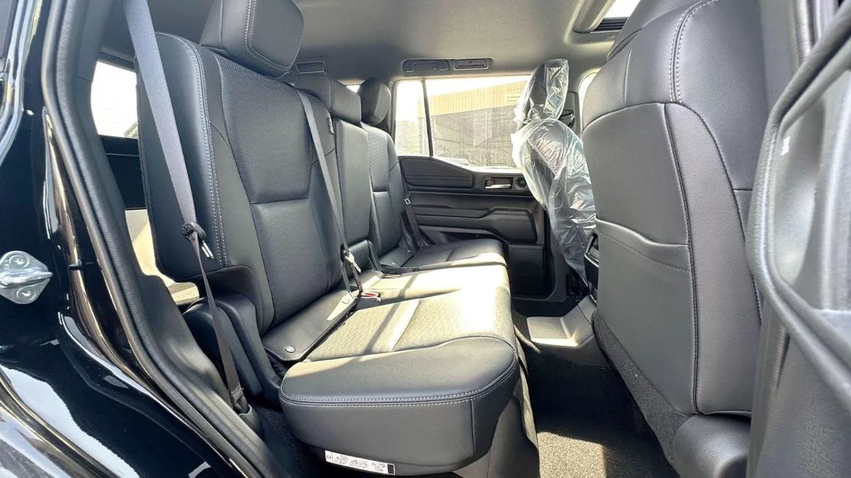Toyota Prado VXR TOYOTA PRADO LUXURY / 2.4L V4 PETROL / FULL OPTION / 360 CAMERA WITH HEAD UP DISPLAY / 2026 ONLY FOR-12-0