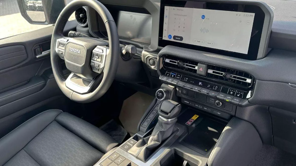 Toyota Prado VXR TOYOTA PRADO LUXURY / 2.4L V4 PETROL / FULL OPTION / 360 CAMERA WITH HEAD UP DISPLAY / 2026 ONLY FOR-14-0