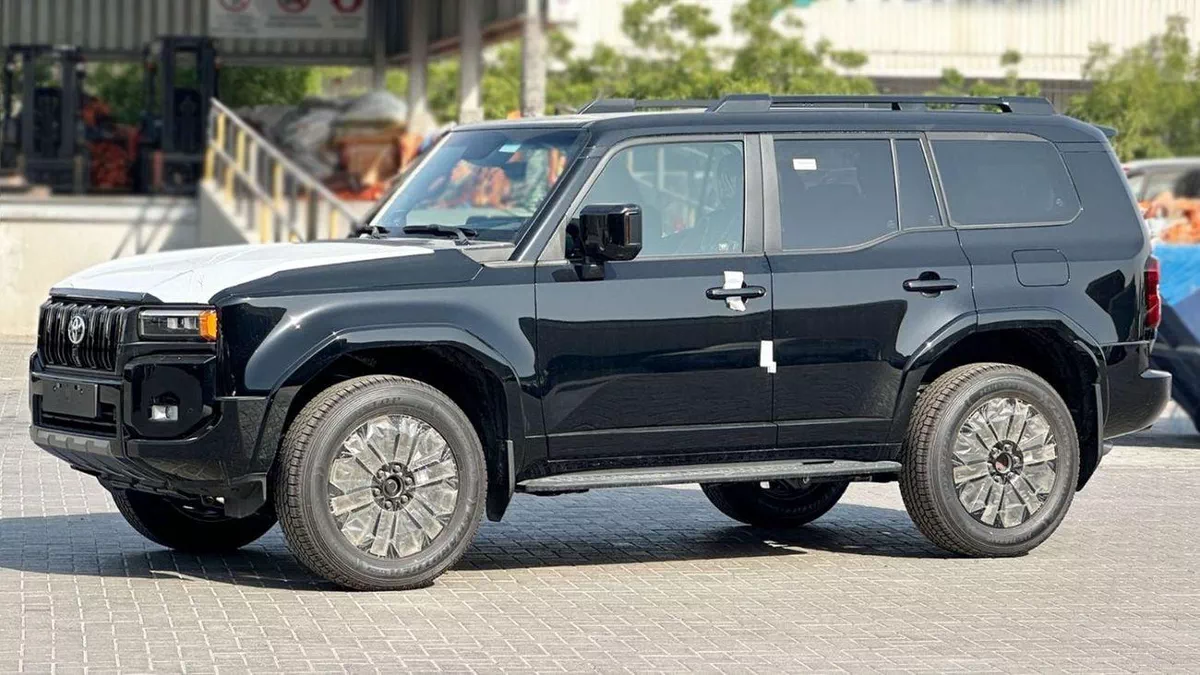 Toyota Prado VXR TOYOTA PRADO LUXURY / 2.4L V4 PETROL / FULL OPTION / 360 CAMERA WITH HEAD UP DISPLAY / 2026 ONLY FOR-2-0