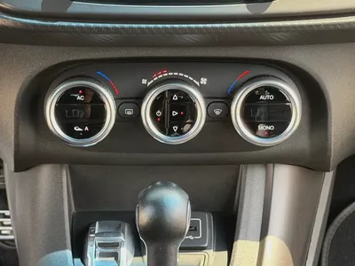 2021 Alfa Romeo Giulietta Veloce | GCC Specs | Pristine Condition-9