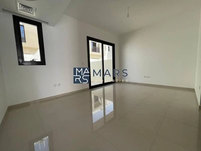 Luxury| Spacious| 2 Bedroom Twonhouse| With Maid Room+ Covered Parking| Best Price-18