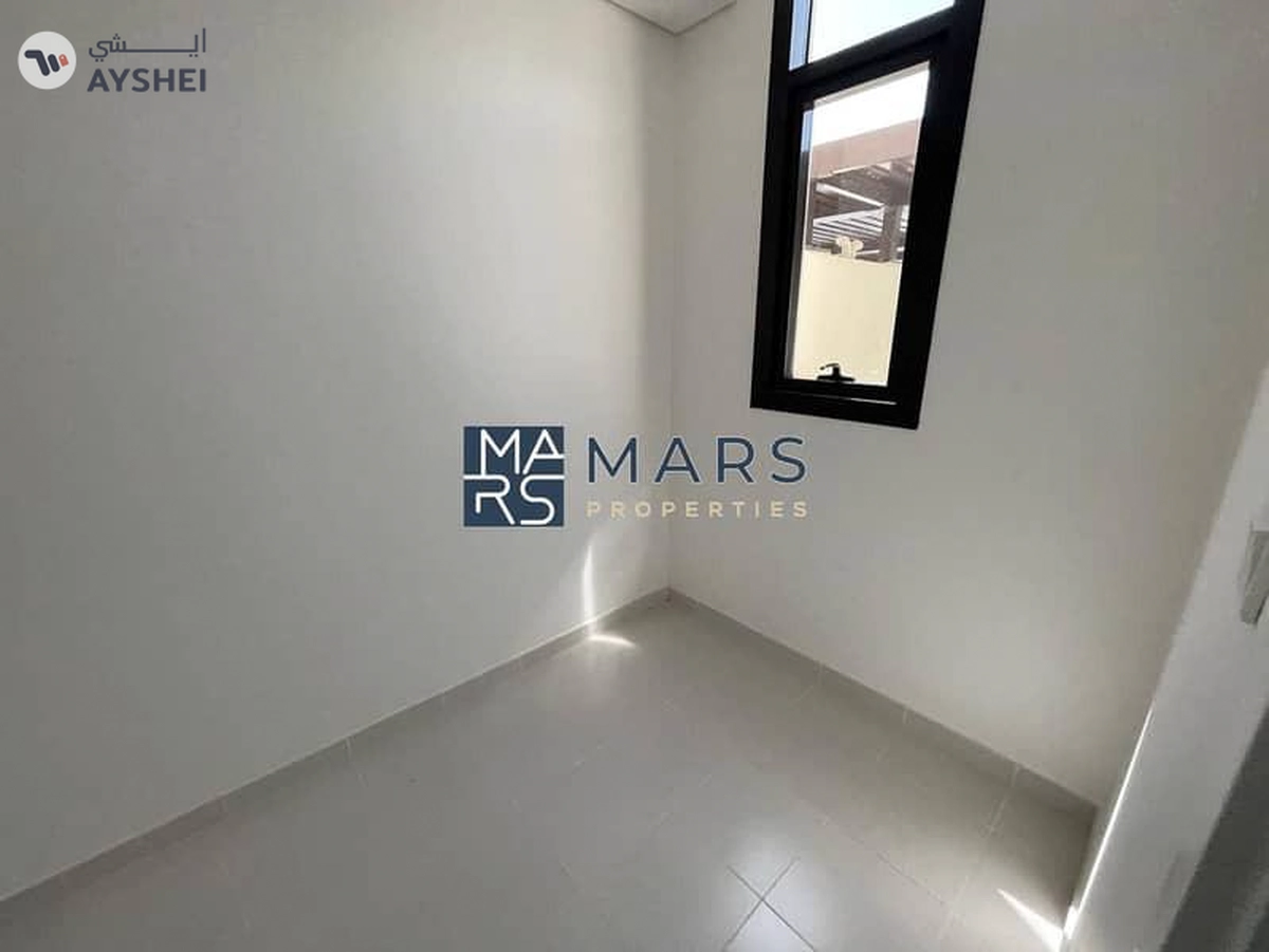 Luxury| Spacious| 2 Bedroom Twonhouse| With Maid Room+ Covered Parking| Best Price-16-16