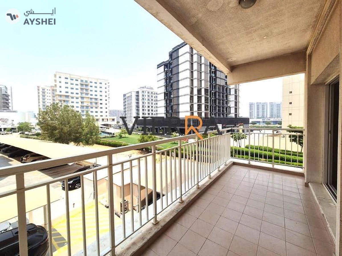 Mazaya 19, Queue Point, Liwan, Dubai
