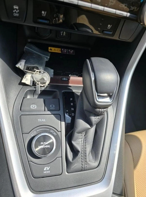 Toyota RAV4 ADVENTURE 2.5L HYBRID WITH RADAR 2025 GCC