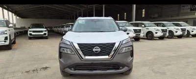 2026 Nissan X-Trail Grey – Stylish Modern SUV-7