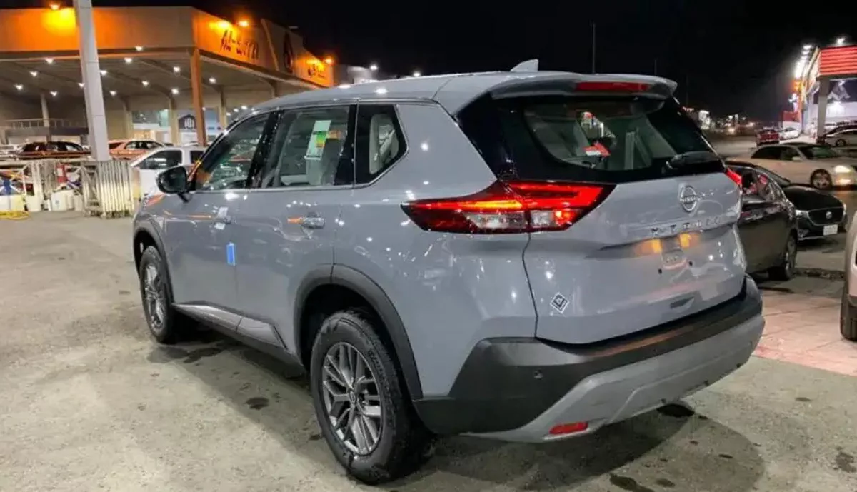 2026 Nissan X-Trail Grey – Stylish Modern SUV-11-11