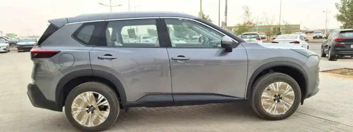 2026 Nissan X-Trail Grey – Stylish Modern SUV-4-4