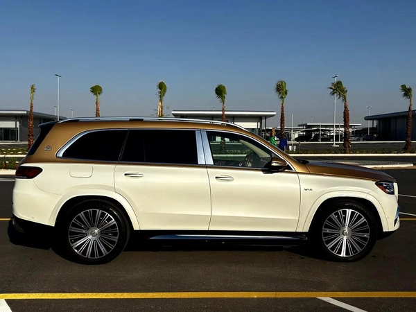 Clean Title | GLS 600 Maybach | Low Km