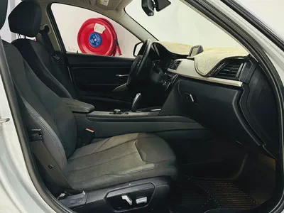 BMW 320i XDRIVE 2018 WITH ONE YEAR WARRANTY-15