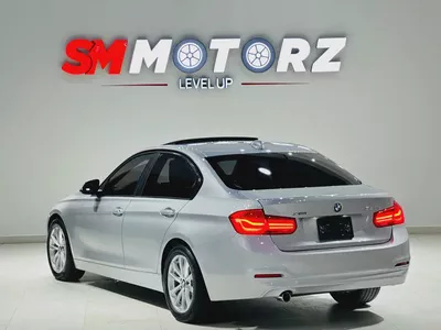 BMW 320i XDRIVE 2018 WITH ONE YEAR WARRANTY-4