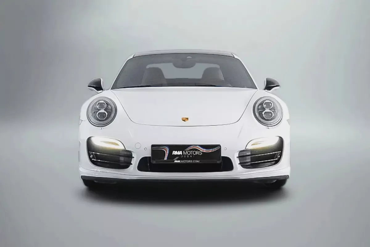 CASH ONLY: 319,000 AED | 2014 Porsche 911 Turbo / Agency Warranty-2-2
