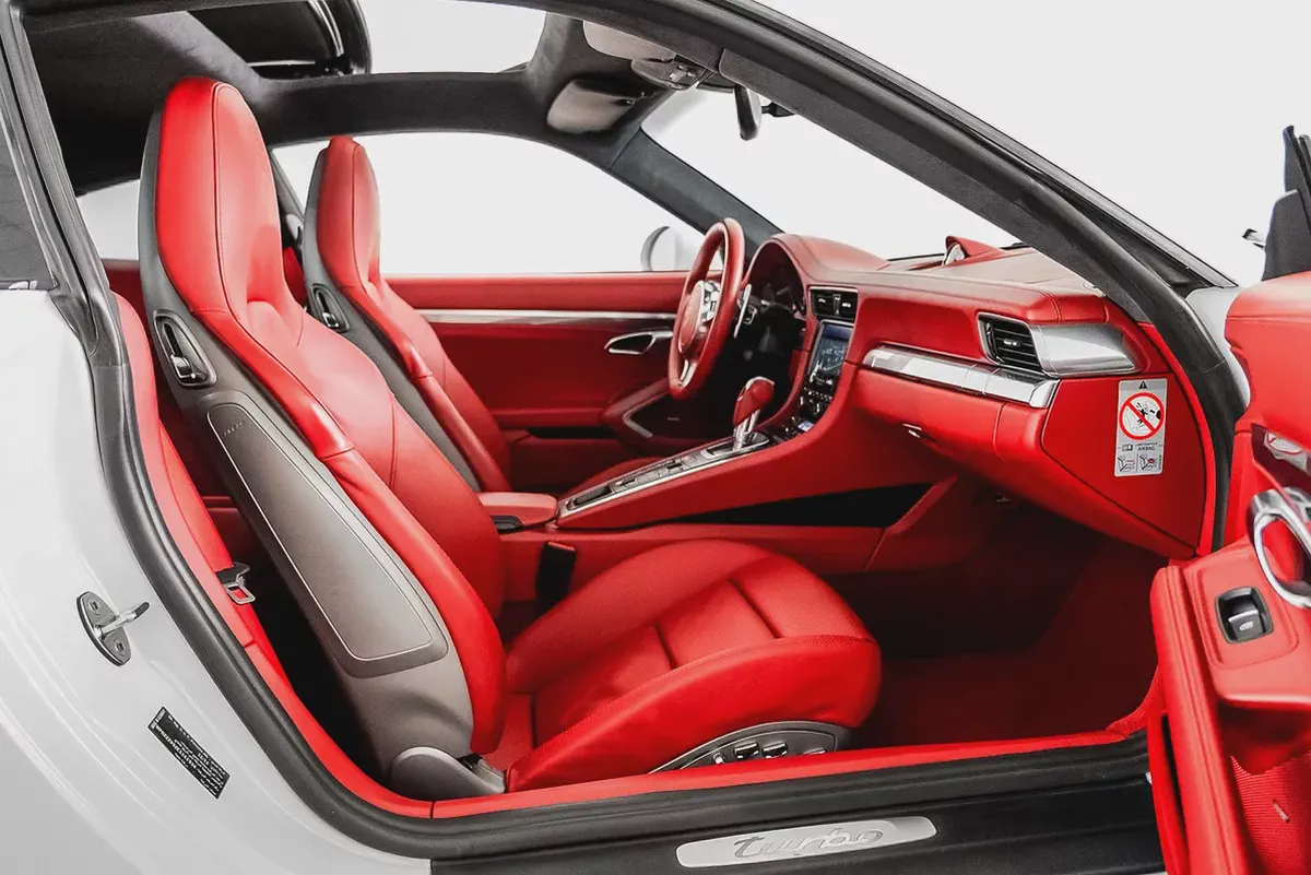 CASH ONLY: 319,000 AED | 2014 Porsche 911 Turbo / Agency Warranty-7-7