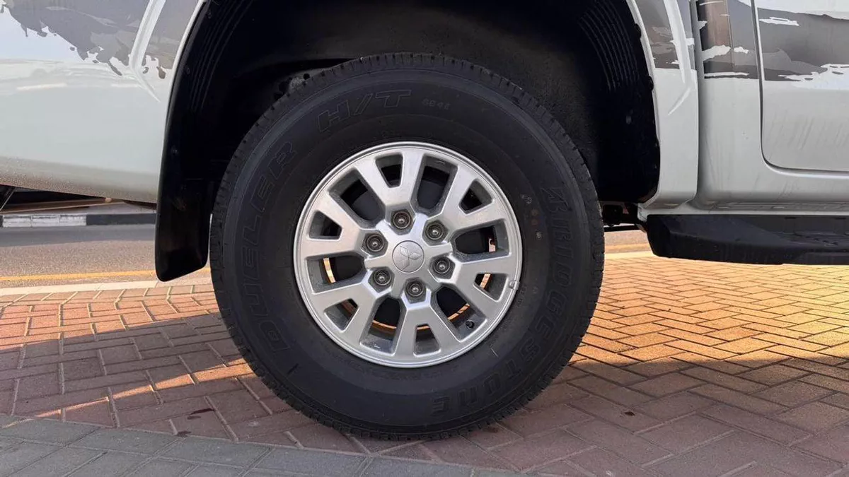 Mitsubishi L200 GL-5-0