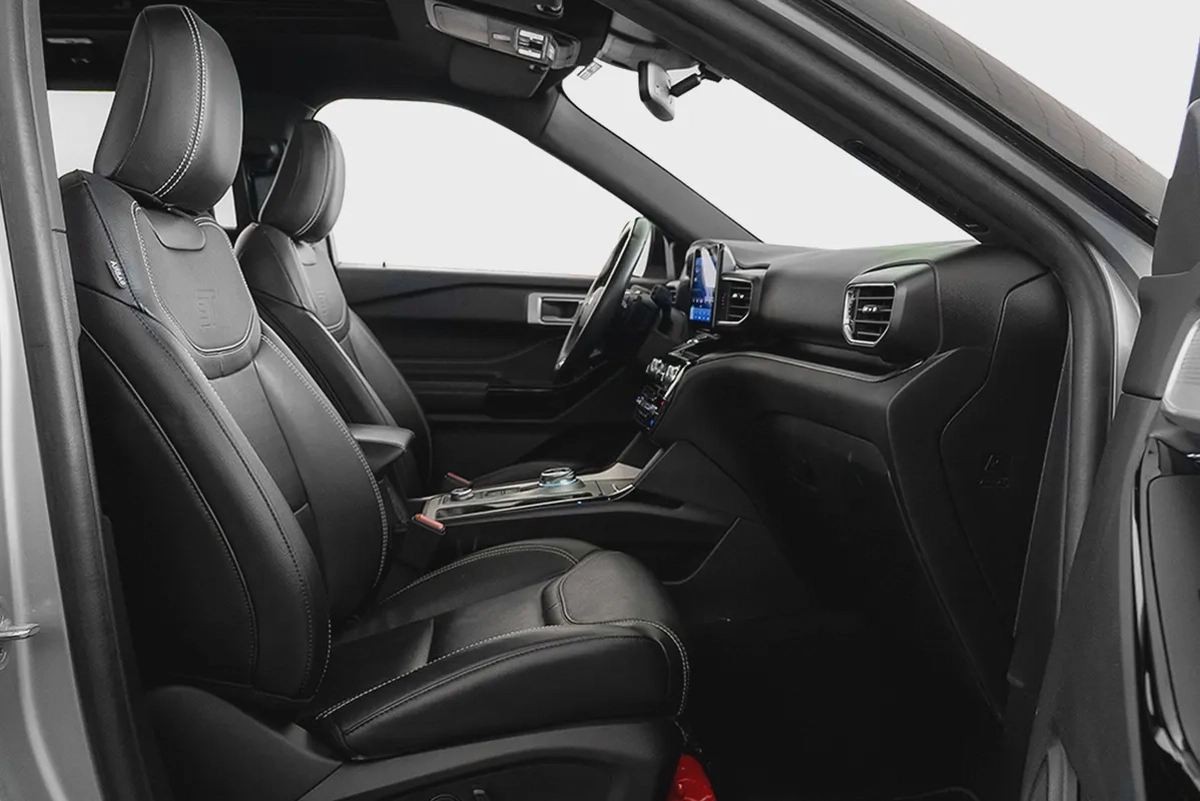 AED 3,055 / 60 months | 0% DP | 2023 Ford Explorer ST / Full Ford Service History