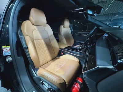AUDI S8, GCC, UNDER WARRANTY-3