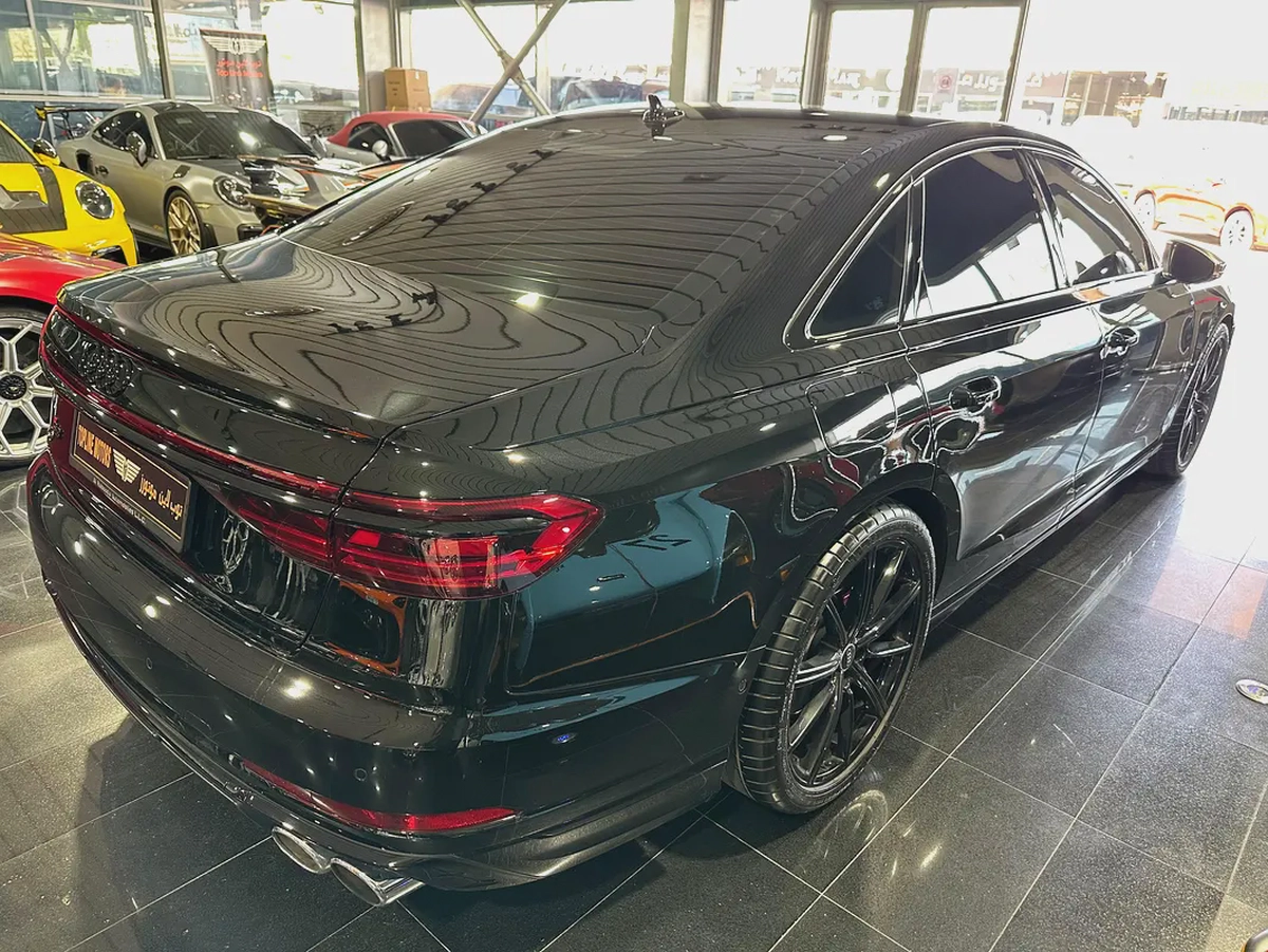 AUDI S8, GCC, UNDER WARRANTY-6-6