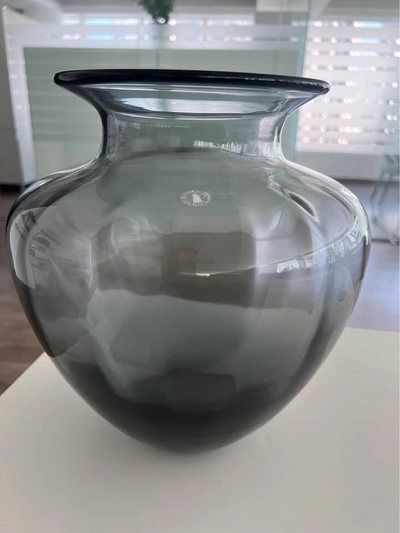 glass vase-0