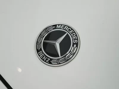 Mercedes-Benz E 200 | 2024 | LOW MILEAGE-16