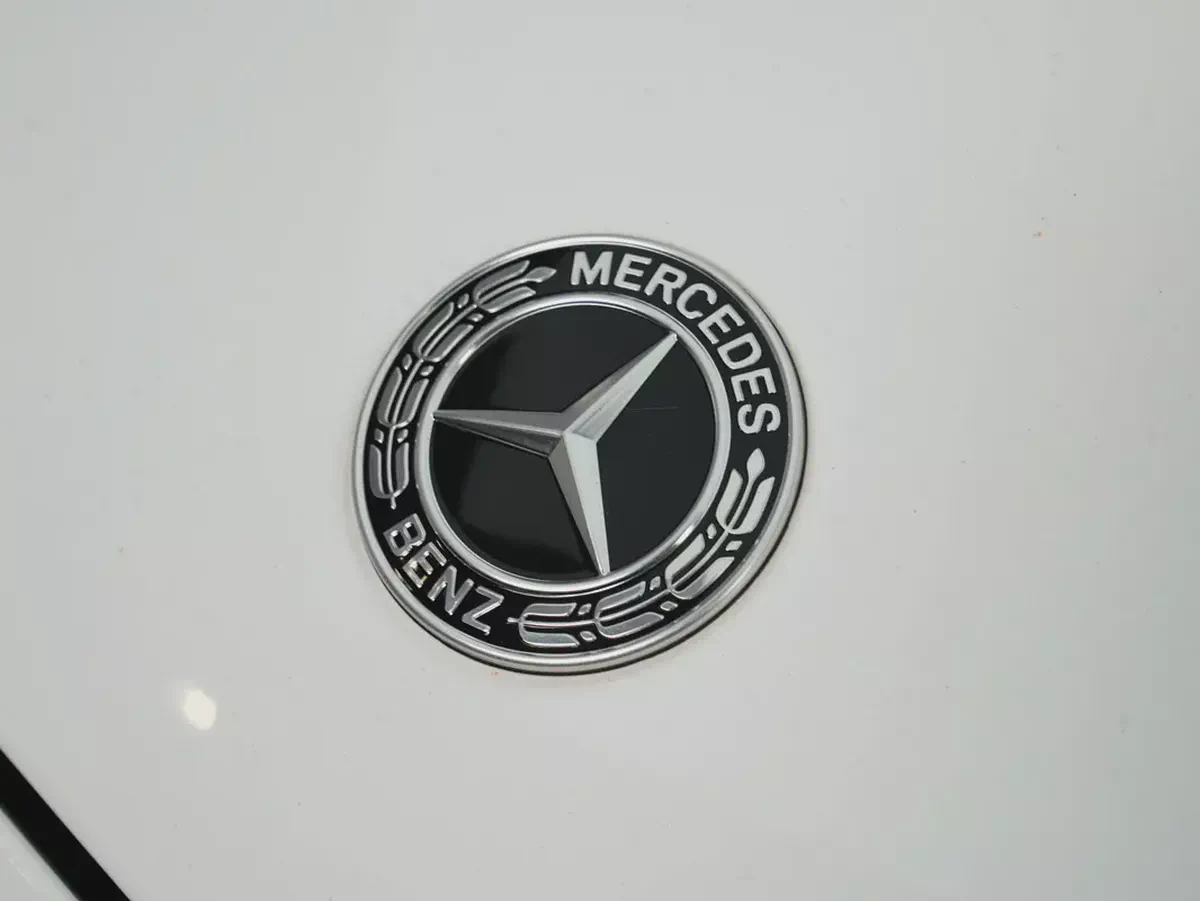 Mercedes-Benz E 200 | 2024 | LOW MILEAGE-16-16