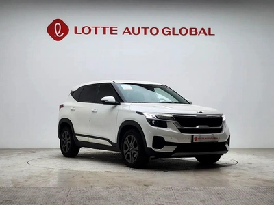 Kia Seltos Prestige 2021 - Korean Specs - Excellent Condition-8