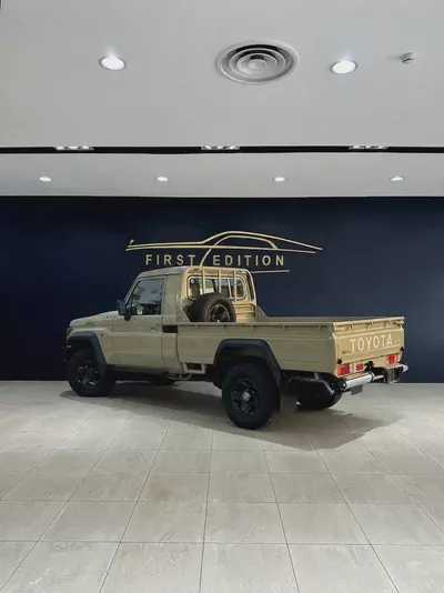 Toyota Land Cruiser 70 Series LC 79 LX 2026 GCC Specs- Al-futtaim Warranty-2