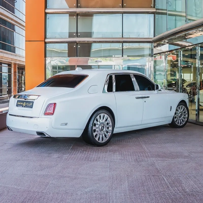 2022 ROLLS ROYCE PHANTOM GCC DONE ONLY 14,000KM-1