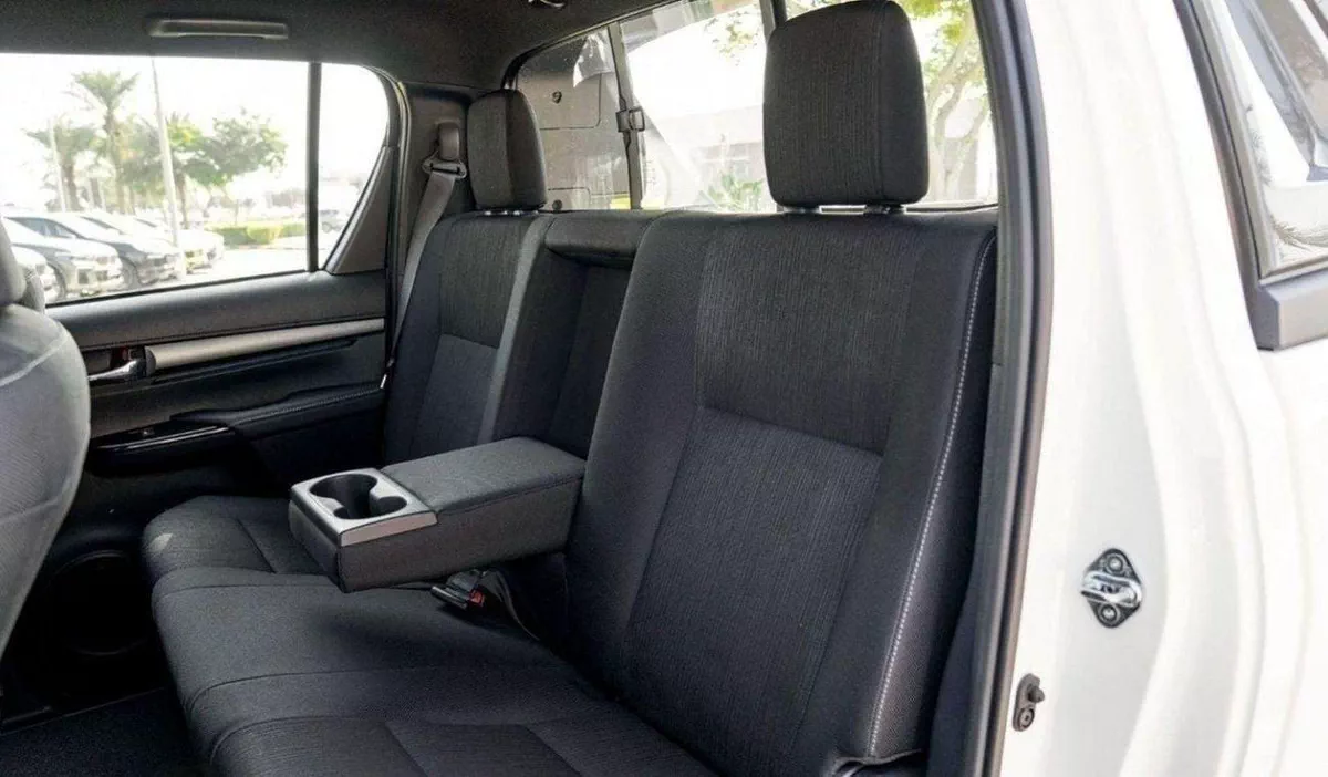 Toyota Hilux Toyota hilux adventure 2.8L Diesel MY2024 FOR EXPORT-9-0