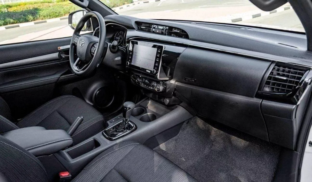 Toyota Hilux Toyota hilux adventure 2.8L Diesel MY2024 FOR EXPORT-11-0