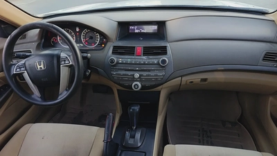 Honda Accord i-VTEC 2009 GCC Specs-14