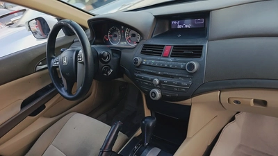Honda Accord i-VTEC 2009 GCC Specs-7