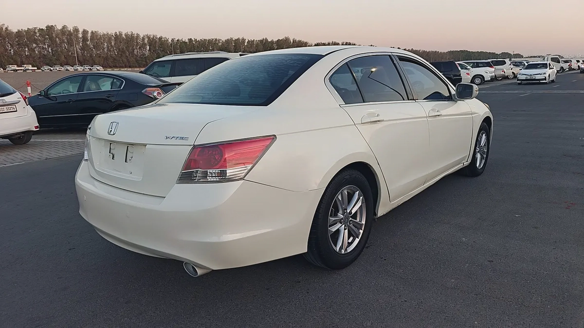 Honda Accord i-VTEC 2009 GCC Specs-2-2